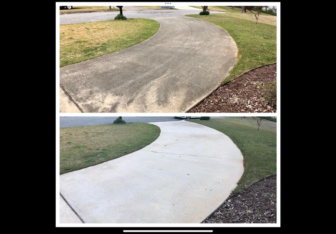 Another Concrete cleaning in Auburn.