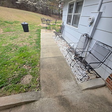 Carport-and-sidewalk-cleaning-in-Lafayette 5